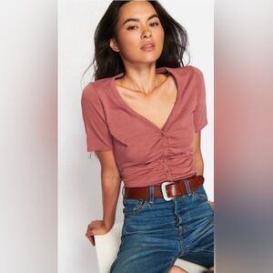 Nation Ltd Front Button Down V-Neck Blouse. Mauve. Medium.